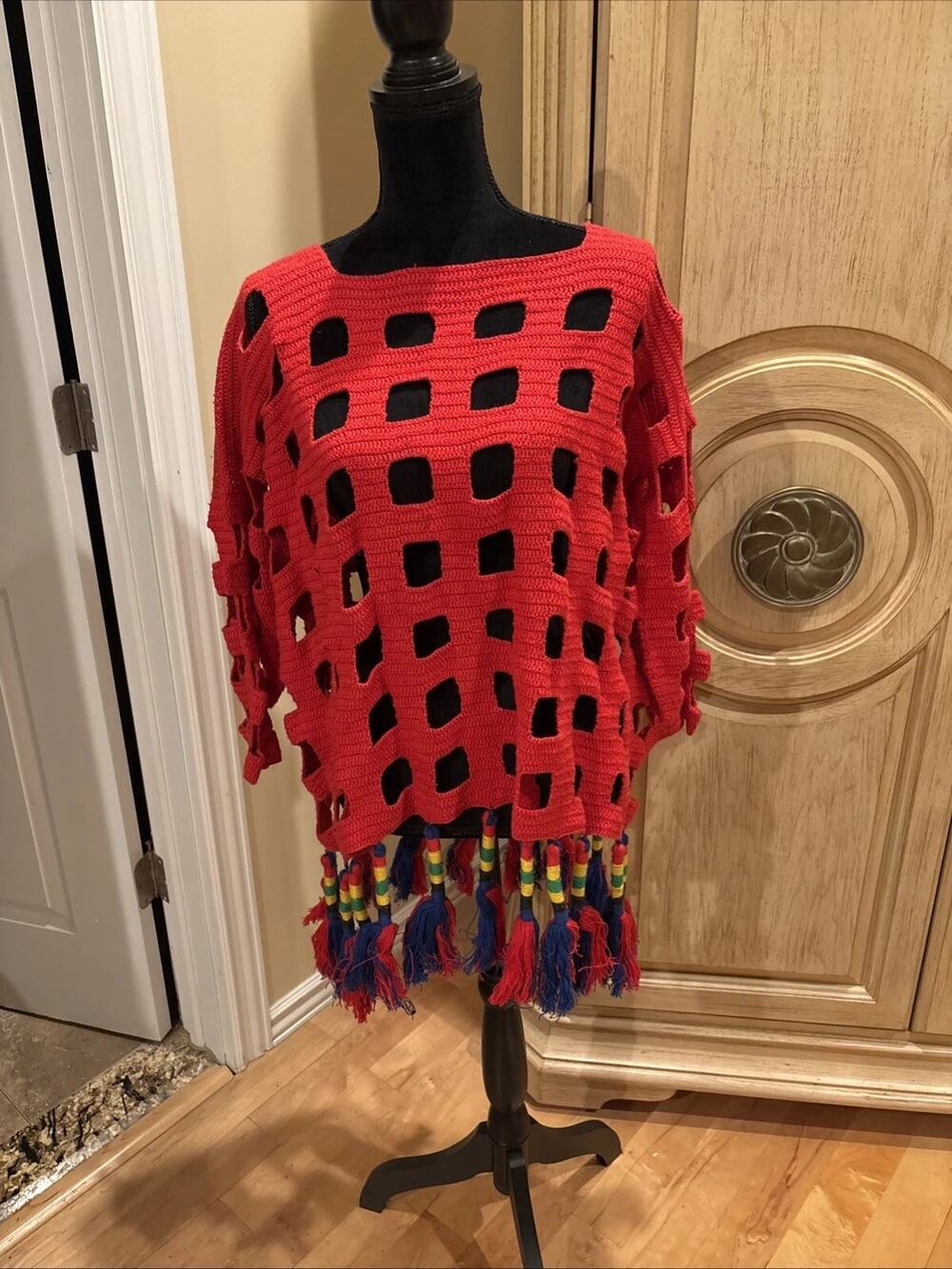 Michael Simon Vintage Y2K red crochet sweater with tassels one size